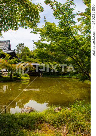 Kodaiji Temple's blessings: Good fortune, career advancement, health and longevity, protection from disaster and misfortune, success in love, matchmaking, marital harmony. 140225890