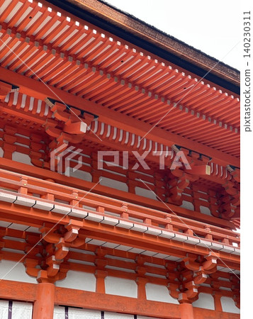 The main gate of Shimogamo Shrine (a shrine architecture site in Kyoto, a World Heritage Site) The main gate of Shimogamo Shrine (a shrine architecture site in Kyoto, a World Heritage Site) 140230311