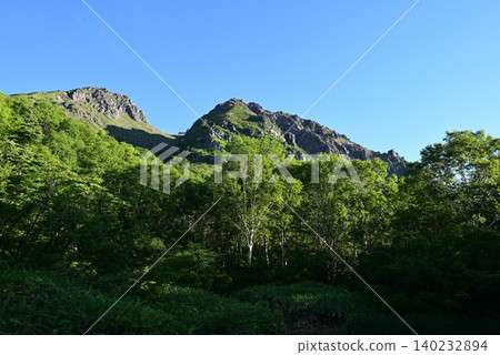 攀登燒岳,北阿爾卑斯山脈,長野縣 攀登燒岳,北阿爾卑斯山脈,長野縣 140232894