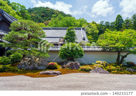 南禪寺北條庭園,綠樹成蔭,景色優美。 南禪寺北條庭園,綠樹成蔭,景色優美。 140233177