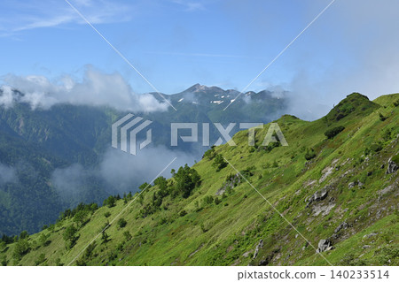 攀登燒岳,北阿爾卑斯山脈,長野縣 攀登燒岳,北阿爾卑斯山脈,長野縣 140233514