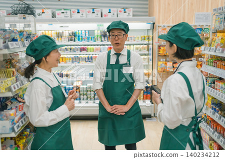 超級市場 量販 量販店 140234212