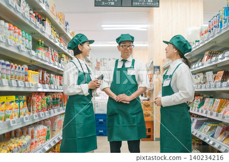 super, supermarket, salesperson 140234216