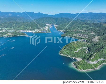 Scenery of the mouth of the Iwamatsu River in Uwajima City, Ehime Prefecture 140235438