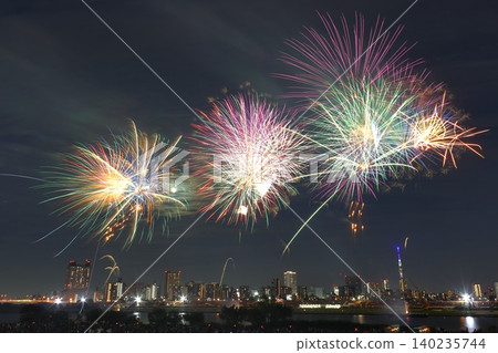 足立煙火:2026(荒川河岸:東京都足立區) 足立煙火:2026(荒川河岸:東京都足立區) 140235744