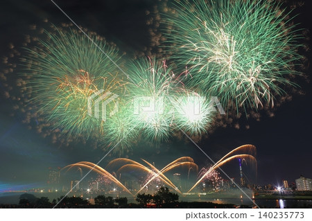 足立煙火：2026（荒川河岸：東京都足立區） 140235773