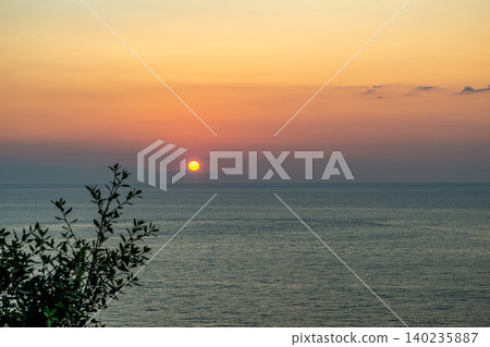 Minimal Sea Sunset Minimal Sea Sunset 140235887