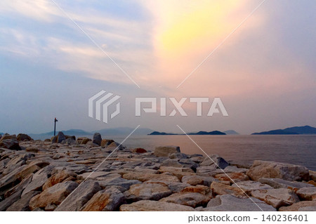 [Kagawa] Summer on Megijima Island: Sunset viewed from Megijima Beach 140236401