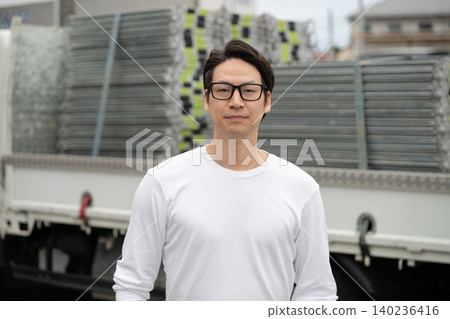 工匠、現場主管、工人 工匠、現場主管、工人 140236416