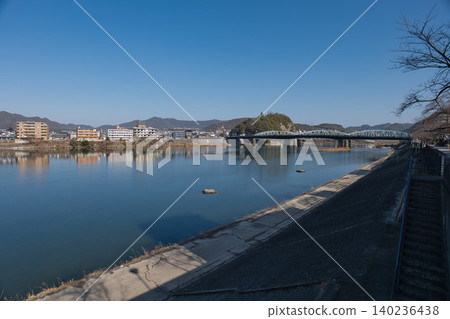 河床的風景 河床的風景 140236438