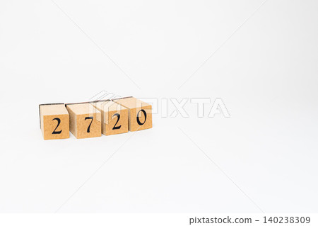 用木塊拼成的四位數 用木塊拼成的四位數 140238309