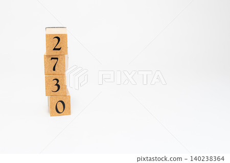 用木塊拼成的四位數 用木塊拼成的四位數 140238364
