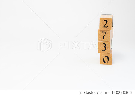 用木塊拼成的四位數 用木塊拼成的四位數 140238366