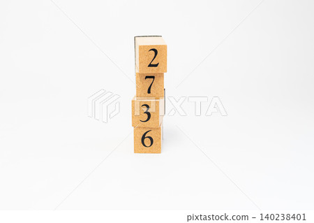 用木塊拼成的四位數 用木塊拼成的四位數 140238401