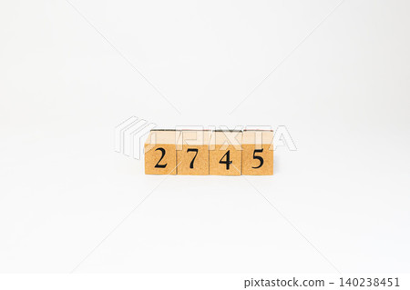 用木塊拼成的四位數 用木塊拼成的四位數 140238451