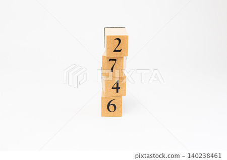 用木塊拼成的四位數 用木塊拼成的四位數 140238461