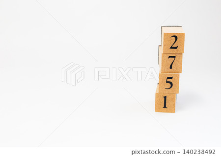 用木塊拼成的四位數 用木塊拼成的四位數 140238492