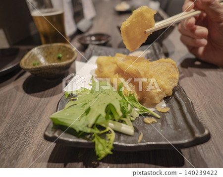 A crisp, satisfying taste – tonight's luxurious tempura feast. A crisp, satisfying taste – tonight's luxurious tempura feast. 140239422