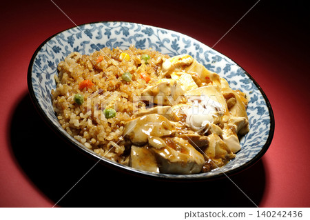 麻婆豆腐炒飯 麻婆豆腐炒飯 140242436