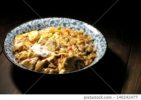麻婆豆腐炒飯 麻婆豆腐炒飯 140242477