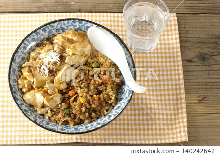 Mapo Tofu Fried Rice 140242642