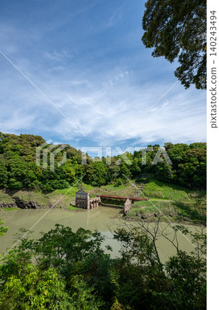 Kagoshima Prefecture / The beauty of fresh greenery and the ruins of the Sogi Power Plant, like something out of a movie. Kagoshima Prefecture / The beauty of fresh greenery and the ruins of the Sogi Power Plant, like something out of a movie. 140243494