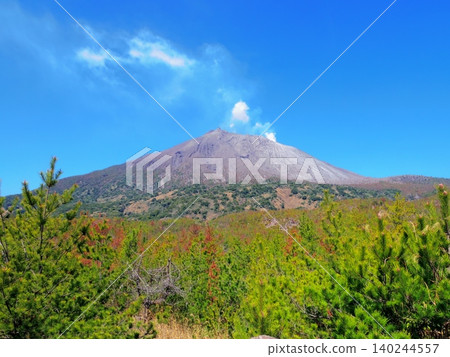 Minamidake peak as seen from the Sakurajima Arimura Lava Observatory (Kagoshima City, Kagoshima Prefecture) Minamidake peak as seen from the Sakurajima Arimura Lava Observatory (Kagoshima City, Kagoshima Prefecture) 140244557
