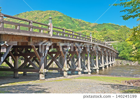 [伊勢神社的宇治橋]三重縣伊勢市宇治館町 140245199