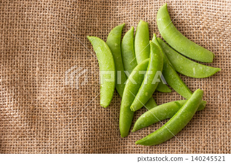 Snap peas Snap peas 140245521