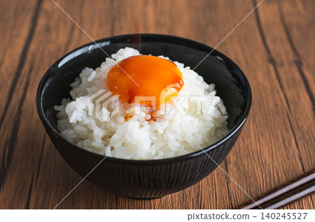 Egg with soy sauce cooked rice Egg with soy sauce cooked rice 140245527