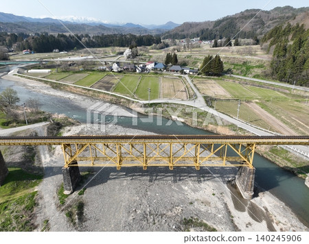 【航拍】土木工程遺產地-一之川橋和飯出山脈(福島縣) 【航拍】土木工程遺產地-一之川橋和飯出山脈(福島縣) 140245906