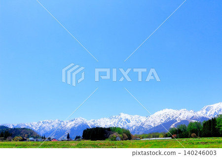 The Northern Alps from Hakuba Village in May; the mountains of Shinshu; the scenery of Shinshu. The Northern Alps from Hakuba Village in May; the mountains of Shinshu; the scenery of Shinshu. 140246003