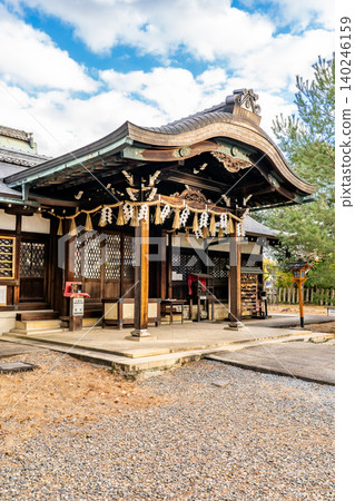 京都東山,今日吉神宮(今日吉神宮),由後白河天皇在平安時代創建,正殿(參拜殿) 京都東山,今日吉神宮(今日吉神宮),由後白河天皇在平安時代創建,正殿(參拜殿) 140246159