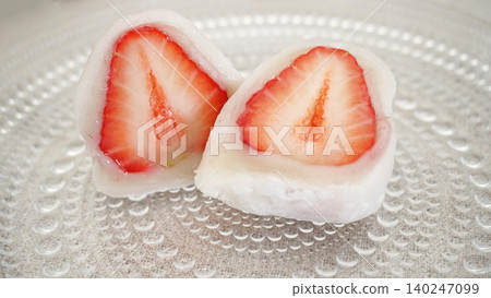 Delicious strawberry daifuku Delicious strawberry daifuku 140247099