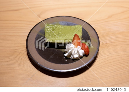 A rich matcha terrine with a fragrant matcha aroma. 140248043