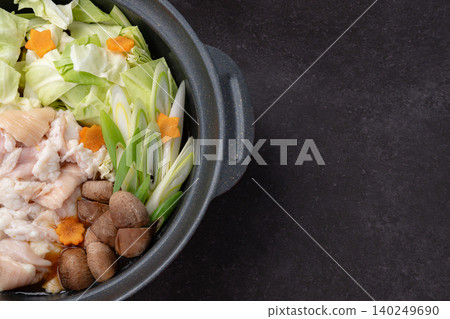 元津鍋食材,留出一些空白 元津鍋食材,留出一些空白 140249690