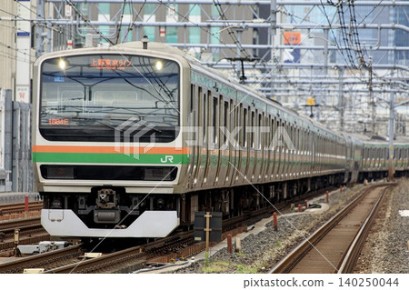 運行於上野東京線的E231系列列車 運行於上野東京線的E231系列列車 140250044