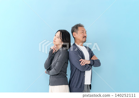 Power couples think about arguments 140252111