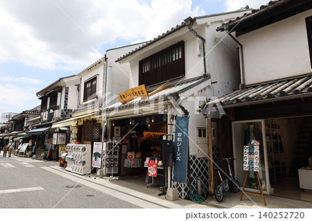 [Okayama Prefecture] Kurashiki Bikan Historical Quarter "Kurashiki Denim Street" 140252720