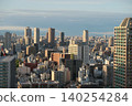 大阪市中心的高層公寓大樓和城市景觀 140254284