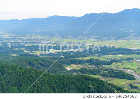 The beautiful scenery of Minami Aso viewed from the observation deck The beautiful scenery of Minami Aso viewed from the observation deck 140254568