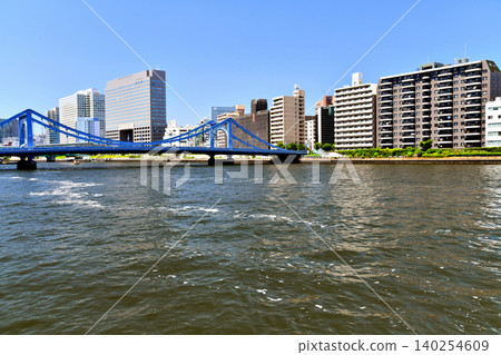 從左岸上游眺望清橋（隅田川）週邊地區（東京中央區）[2026年5月] 140254609