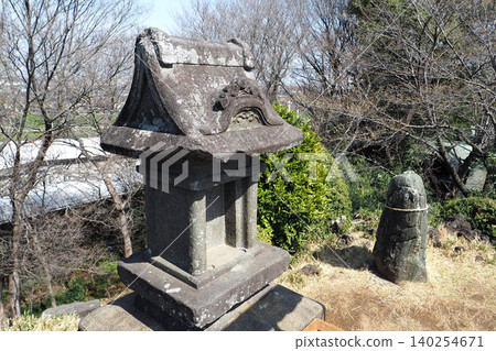 Tagoyama Fujizuka (a miniature Mount Fuji) - Shrine at the summit (Shiki City, Saitama Prefecture) Tagoyama Fujizuka (a miniature Mount Fuji) - Shrine at the summit (Shiki City, Saitama Prefecture) 140254671