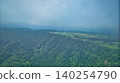這是富山縣黑部川沖積扇的景象，隨著雨季臨近，這裡的空氣中含有大量的水蒸氣。 140254790