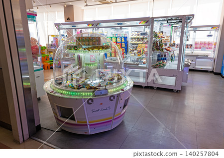 Playing at GiGO Amelia Inagi Shopping Center, Yanoguchi, Inagi City, Tokyo 140257804