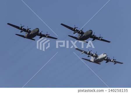 C-130運輸機大力士 C-130運輸機大力士 140258135