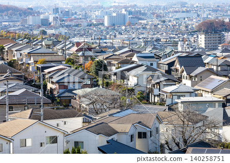[Tokyo] Scenery of a suburban residential area 140258751