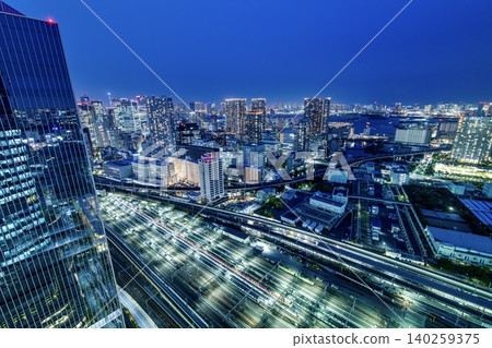 從東京高輪門戶城市（朝台場方向）看到的夜景 140259375