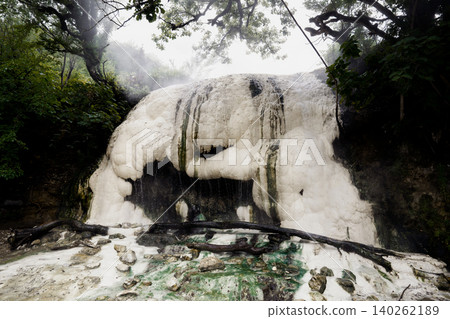 hot hydrogen sulphur springs and white calcium carbonate formations in nature hot hydrogen sulphur springs and white calcium carbonate formations in nature 140262189