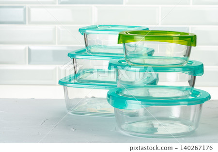 Set of plastic boxes kitchen ware on kitchen counter Set of plastic boxes kitchen ware on kitchen counter 140267176